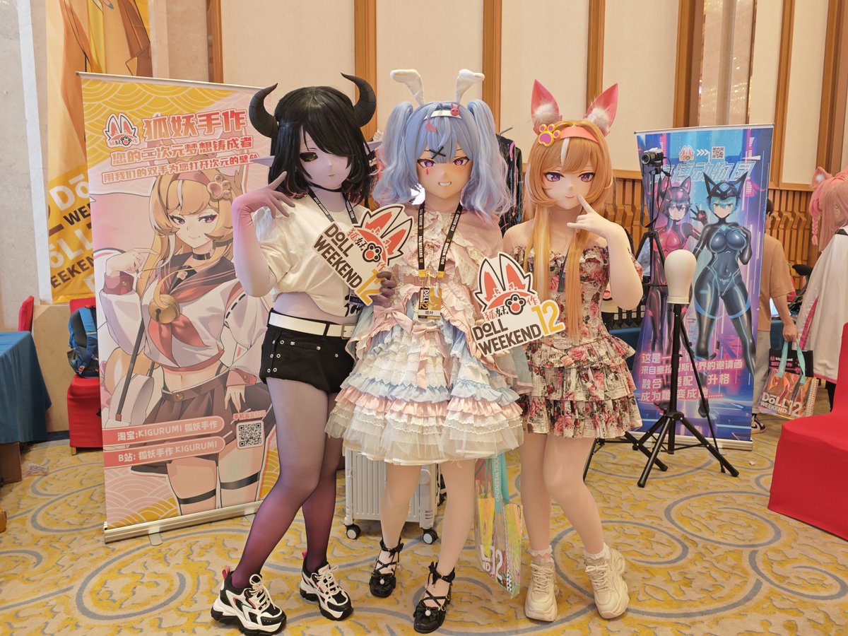 葉 tweet media