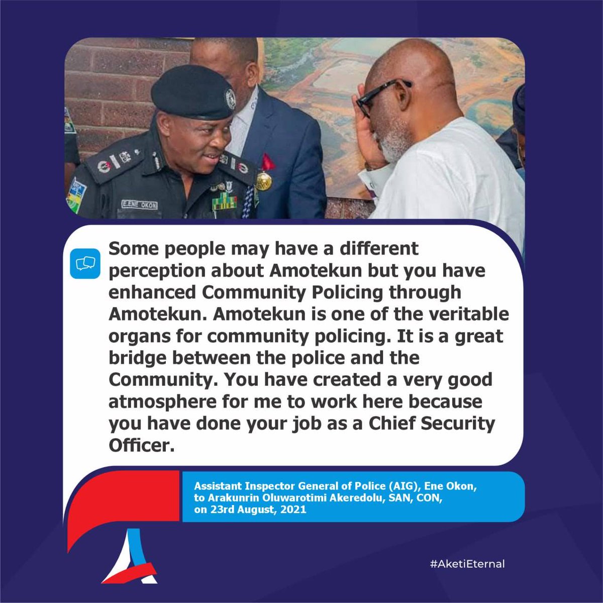 On this day 4 years ago, Arakunrin Oluwarotimi Akeredolu, SAN, CON, received commendation from the Nigeria Police Force through the Assistant Inspector General of Police (AIG), Ene Okon, for his doggedness in the creation of  Amotekun.

#AketiEternal #AketiLegacy