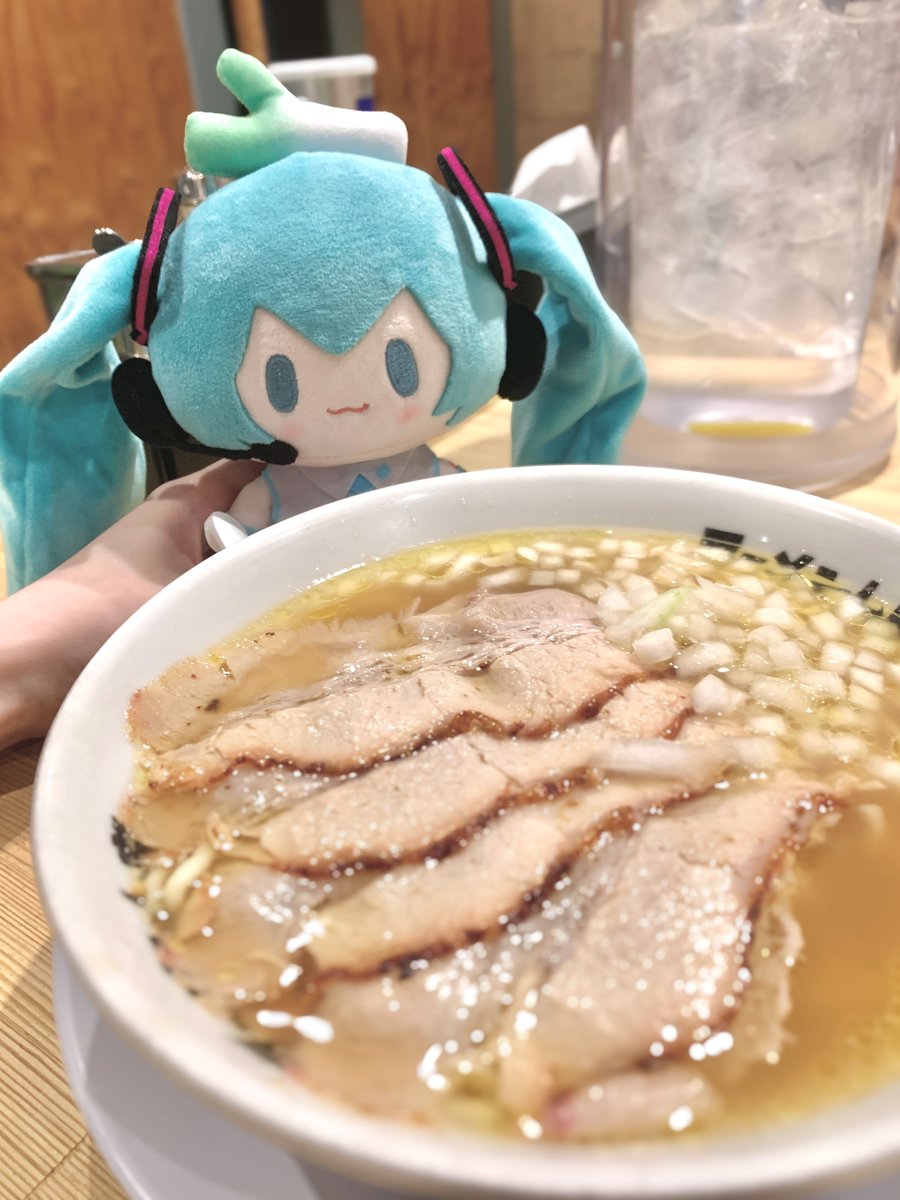 ラーメン 🍜🍜🍜

- - - - - - - - - - - - - - - - - - 
#初音ミク
#ラーメンムギュ