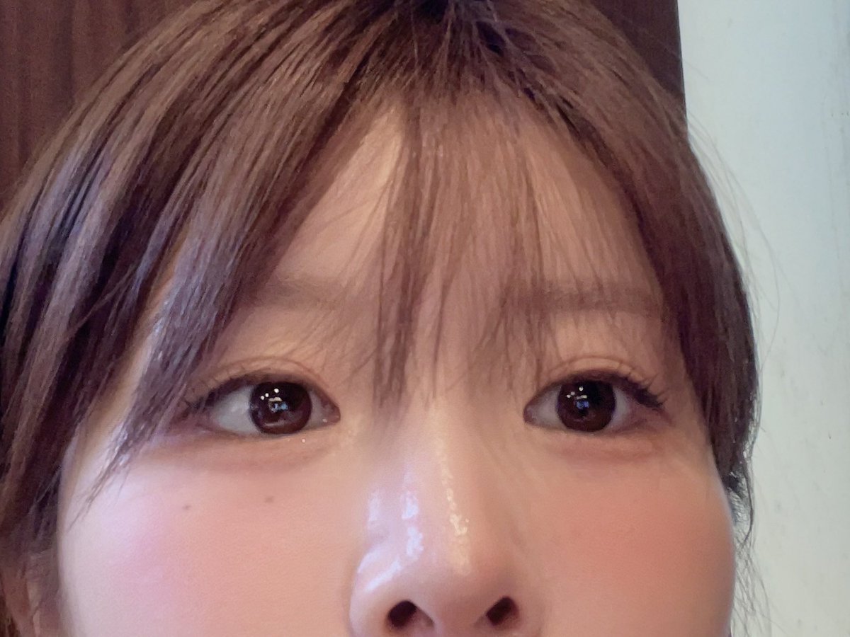 髪ボサボサでごめんだけどrom&ndの眉マスカラの新色めっっっっちゃいい
