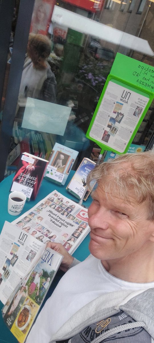 Goeiemorgen 
Eerst koffie
En boek
En <a href="/ADnl/">AD.nl</a> <a href="/MezzaNL/">Mezza</a>