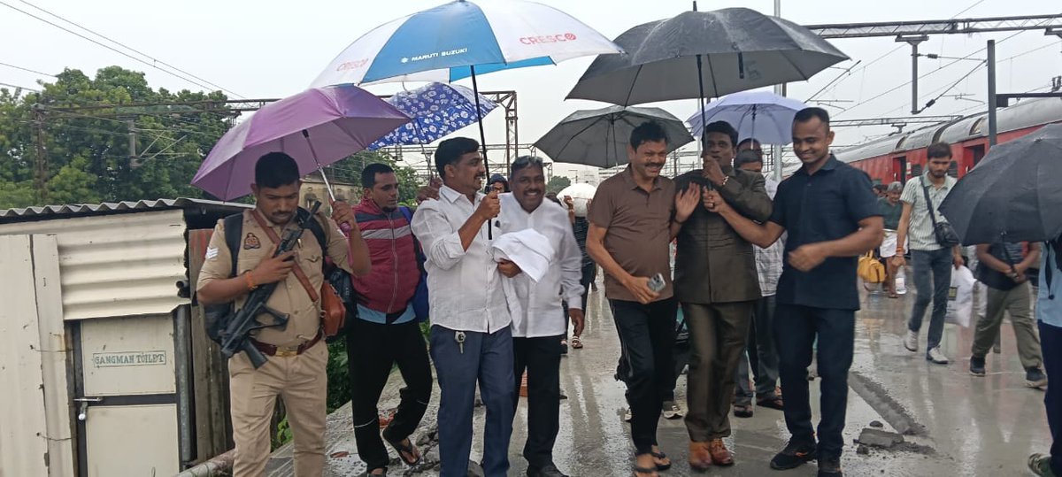 Somu Armstrong BSP (@somubsp) on Twitter photo பகுஜன் சமாஜ் கட்சியின் மாநில, மண்டல, மாவட்ட நிர்வாகிகள் ஆலோசனைக் கூட்டத்திற்கு வருகை தந்த தேசிய ஒருங்கிணைப்பாளர் #EX_MP_ராஜாராம் அவர்களை வரவேற்க சென்ற பகுஜன் சமாஜ் கட்சியின் மாநில தலைவர் #Dr_P_ஆனந்தன் அவர்கள்.
<a href="/Mayawati/">Mayawati</a> <a href="/AnandanTNBSP/">Anandan P</a> <a href="/AnandAkash_BSP/">Akash Anand</a> <a href="/ramjigautambsp/">Er.Ramji Gautam MP Rajya Sabha</a> <a href="/bspindia/">Bahujan Samaj Party</a> பகுஜன் சமாஜ் கட்சியின் மாநில, மண்டல, மாவட்ட நிர்வாகிகள் ஆலோசனைக் கூட்டத்திற்கு வருகை தந்த தேசிய ஒருங்கிணைப்பாளர் #EX_MP_ராஜாராம் அவர்களை வரவேற்க சென்ற பகுஜன் சமாஜ் கட்சியின் மாநில தலைவர் #Dr_P_ஆனந்தன் அவர்கள்.
<a href="/Mayawati/">Mayawati</a> <a href="/AnandanTNBSP/">Anandan P</a> <a href="/AnandAkash_BSP/">Akash Anand</a> <a href="/ramjigautambsp/">Er.Ramji Gautam MP Rajya Sabha</a> <a href="/bspindia/">Bahujan Samaj Party</a>