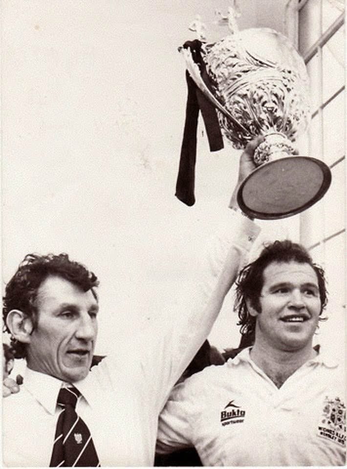 Jim Mills (@millsjim44) on Twitter photo With coach Vince Karalius in the Wembley dressing room after winning the Challenge Cup in 1975 Warrington 7. Widnes 14
โฆ<a href="/WidnesRL/">Widnes Vikings</a>โฉ โฆ<a href="/WalesRugbyL/">Wales Rugby League</a>โฉ With coach Vince Karalius in the Wembley dressing room after winning the Challenge Cup in 1975 Warrington 7. Widnes 14
โฆ<a href="/WidnesRL/">Widnes Vikings</a>โฉ โฆ<a href="/WalesRugbyL/">Wales Rugby League</a>โฉ