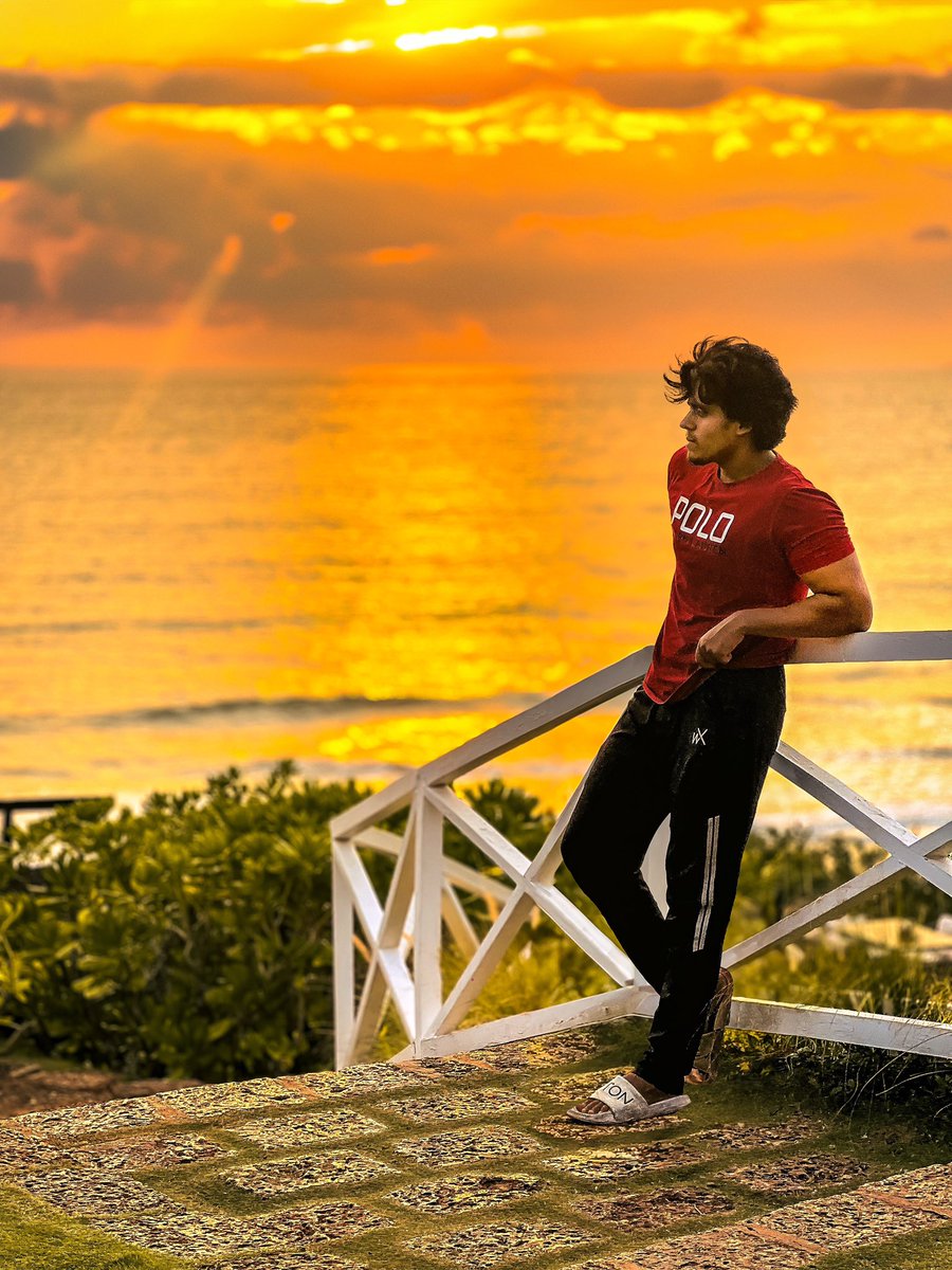 GM from Goa.

Life's okay. 
Things are sorting out one at a time. 

I am starting to think where the artist inside me has gone. I don't feel creative no more.

Well, I guess I'll find a way out.
Btw, OpenLedger TGE is soon.

And their next campaign is out too.
Ready to unleash