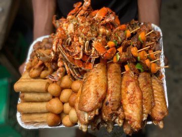 You can only pick 2 ✌🏻

~ Gizdodo 
~ Dodo pizza 
~ Shawarma 
~ Small chops