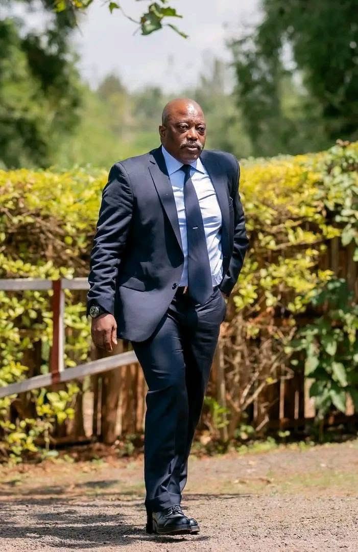 Ils condamnent un soi-disant Rwandais pour trahison au #Congo… Ah mboka oyo, même le diable doit demander nous dans quel coin de son royaume en enfer nous sommes.
Le problème du Congo est spirituel.