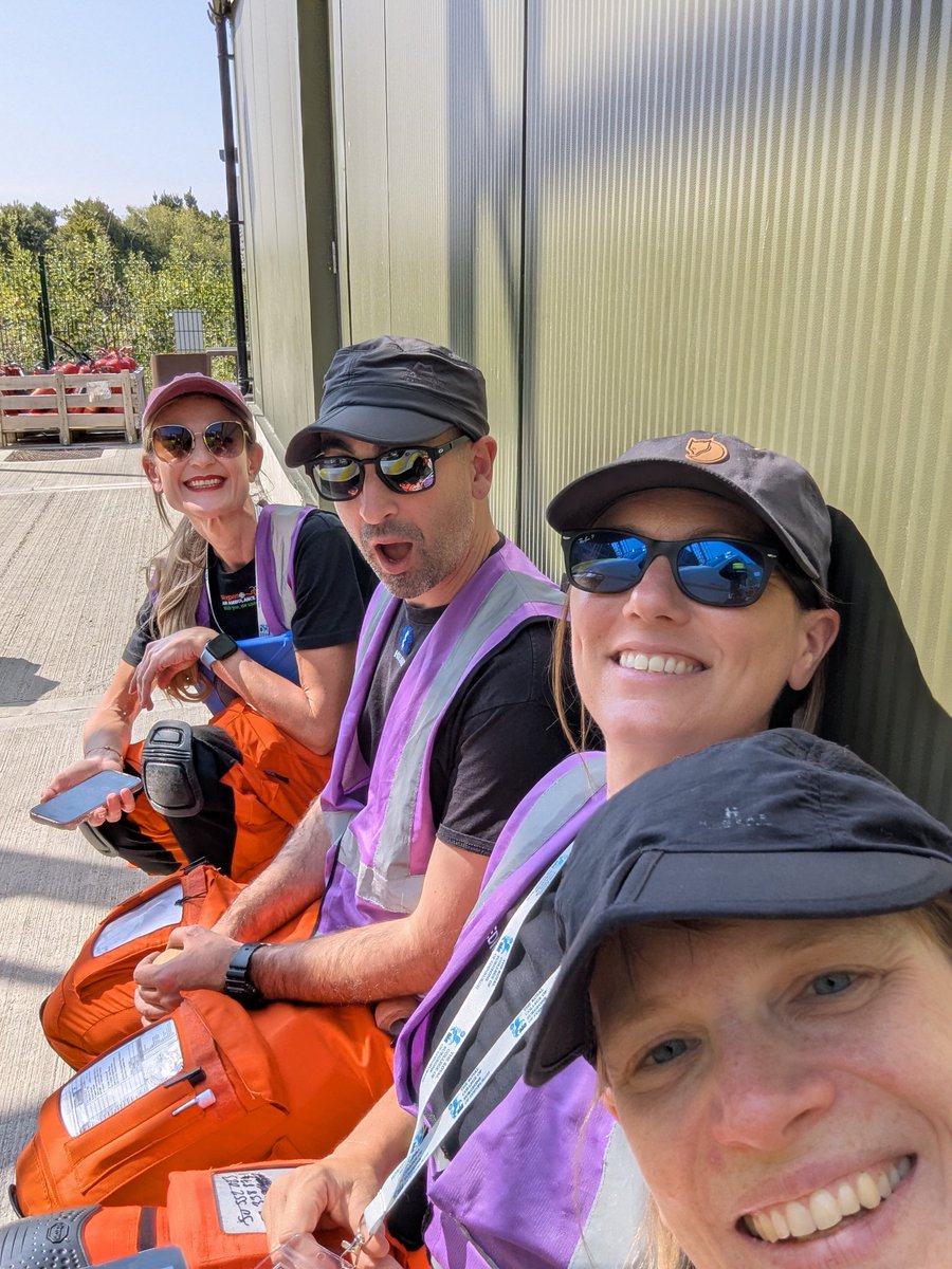 Beth_Barton_'s tweet photo. So privileged to play a small part in the @ibtphem national introductory course again last week. New venues with new challenges, but an amazing team and a positive, motivating experience for all - now get out there and stay safe! #LearninghasOccured #PHEM https://t.co/B2YN8ik0VE
