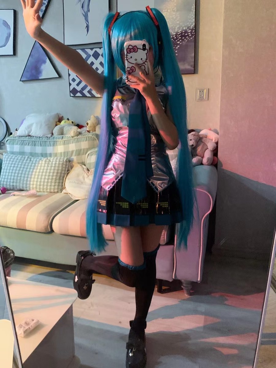 #杭州
身高144/74 b 可cos 是三坑少女 喜欢玩游戏 反差萝莉很小只 甜妹～可爱 健谈 女友感
Q：1838738741
V：beizhe13
✈️:https://t.co/XGBWQiEirp https://t.co/LpfQWvu9cn