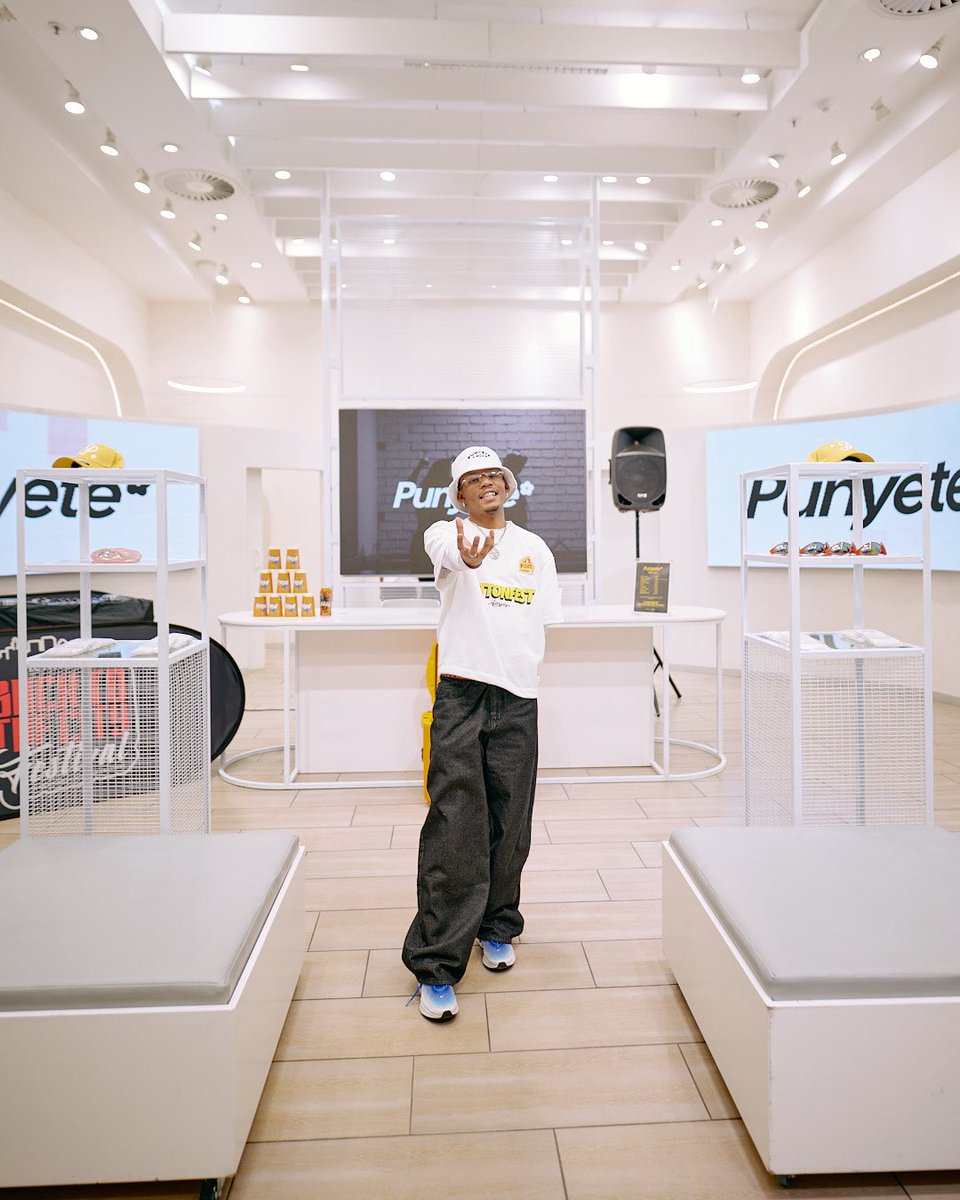 LoatinoverPound's tweet image. Shout to everyone that pulled through to the Punyete Pop Up Shop at Mall of Africa. We hope this is a first of many.

Open till 24 August
Trading Hours 09:00 - 20:00
Mall Of Africa