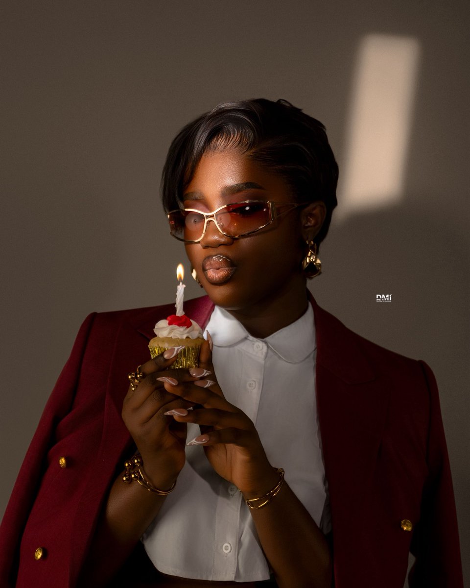 Another year older, wiser, and more beautiful inside and out 🎊🎉