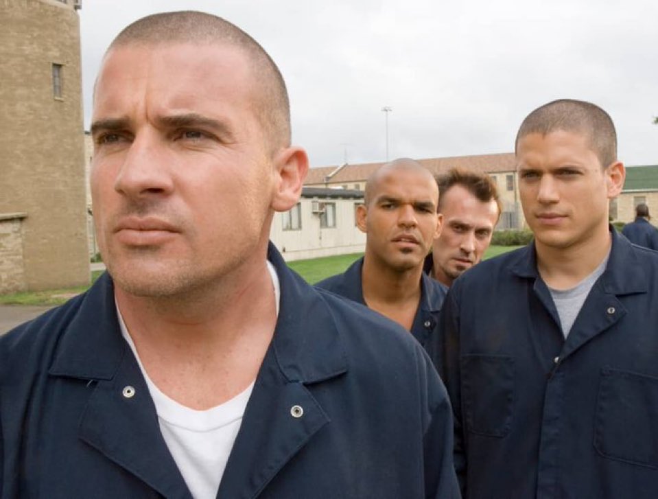 I challenge anyone to show me a series better than Prison Break.