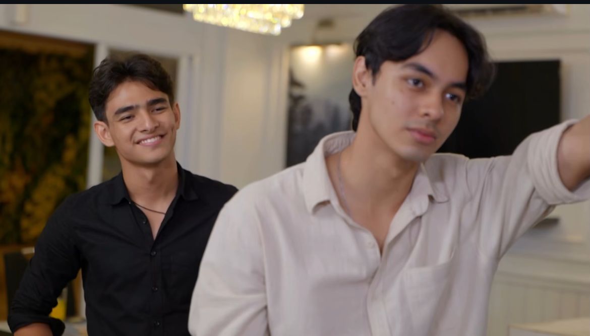 GABISA GANTENG BGT DUA-DUANYA. Hari-hari diserang fatharr gini apa waras ya, takut ngga waras 😭