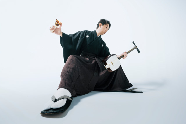 ＼KYODO先行🎫／
日本を代表する三味線奏者 #上妻宏光 💫
作曲家チョン・ジェイルとの初タッグによる新作に挑む💥
- - -
ソロデビュー25周年
上妻宏光「生一丁！」Tour 2025-2026
- - -
📅滋賀・12/20(土)
📅大阪・26.3/28(土)

先着受付は8/26(火)23：59まで💨