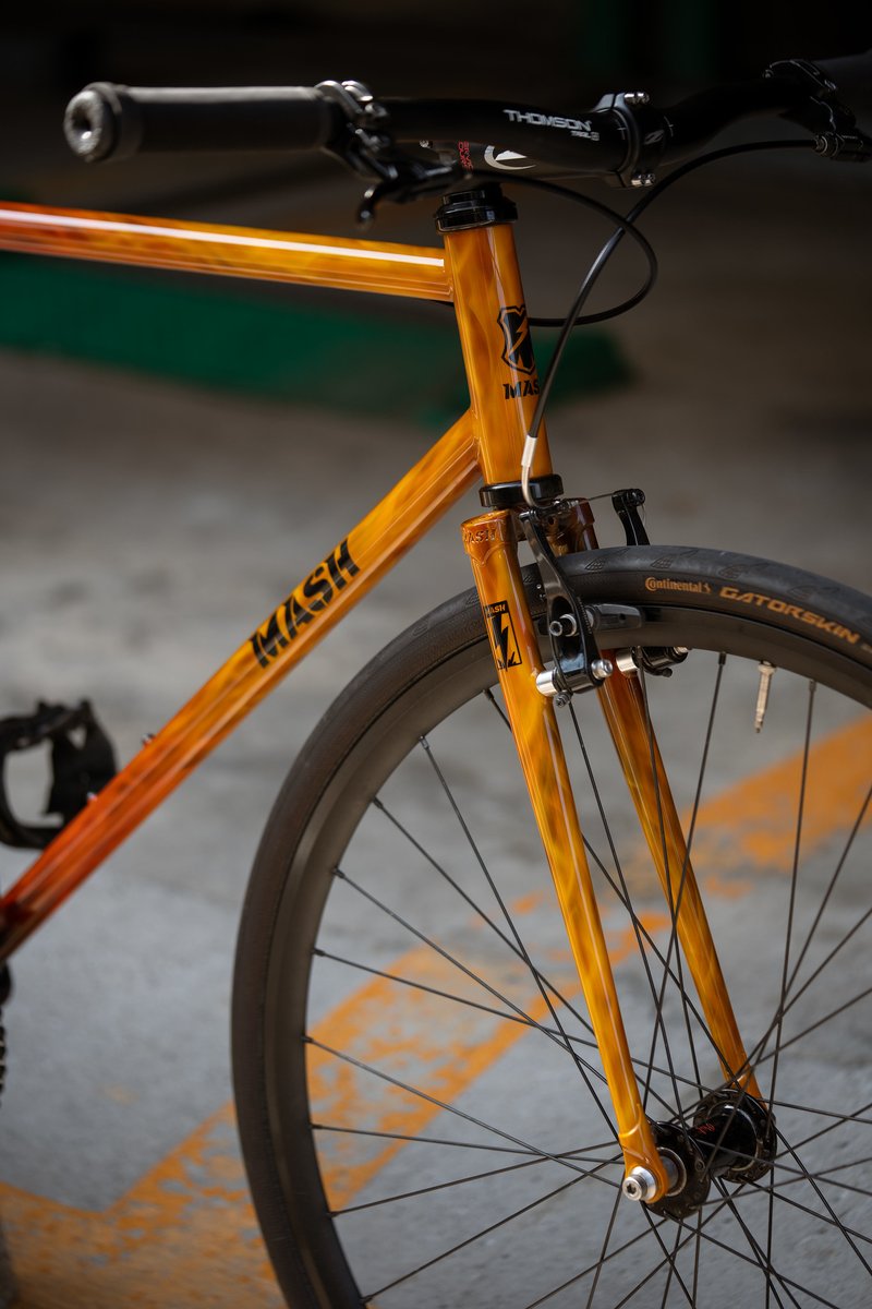 BLUE LUG tweet media