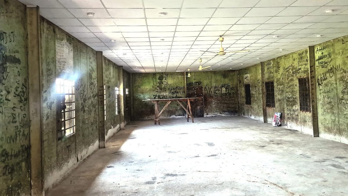 monitng's tweet photo. IMPACT ALERT !!! 

Through our advocacy at @Monitng, the Kano State Government under Gov. @Kyusufabba has commenced the general renovation of Government Technical College, Ungogo, Kano State

When we visited the school, classrooms had leaking roofs, broken windows, and crumbling walls. Hostels lacked mattresses, while toilets were completely unusable. 

Students like 16-year-old Aliyu, who once dreamt of becoming an engineer, abandoned school because the environment was uninhabitable.

This sad reality pushed us to raise our voices, and today we are glad to see action. 

Gov. @Kyusufabba’s administration has listened and responded, showing that citizen advocacy works when government is accountable.

We commend this intervention but emphasize that transparency and quality must guide the renovation process. Students deserve safe hostels, functional classrooms, and an environment that inspires learning and dignity.

At MonitNG, we will follow up on this renovation until full completion,  because this is not just about fixing structures, it’s about restoring hope and opportunity for thousands of Kano youths.
#FixPublicSchools #AbbaIsWorking #MonitNGImpact