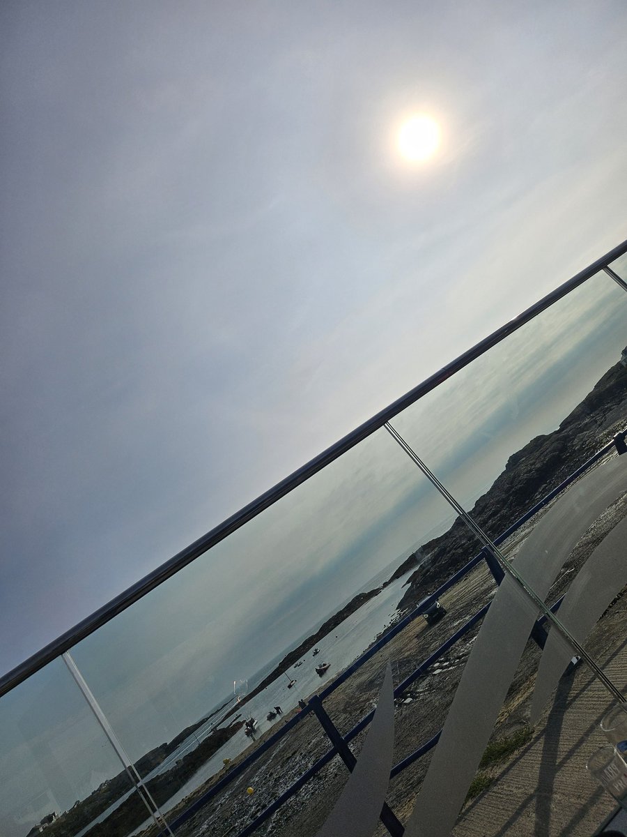 zoemufc's tweet image. Trip to Trearddur Bay yesterday 🏖☀️ #teamroberts @SteHolywell @Rhysbach09 @Olliebach12