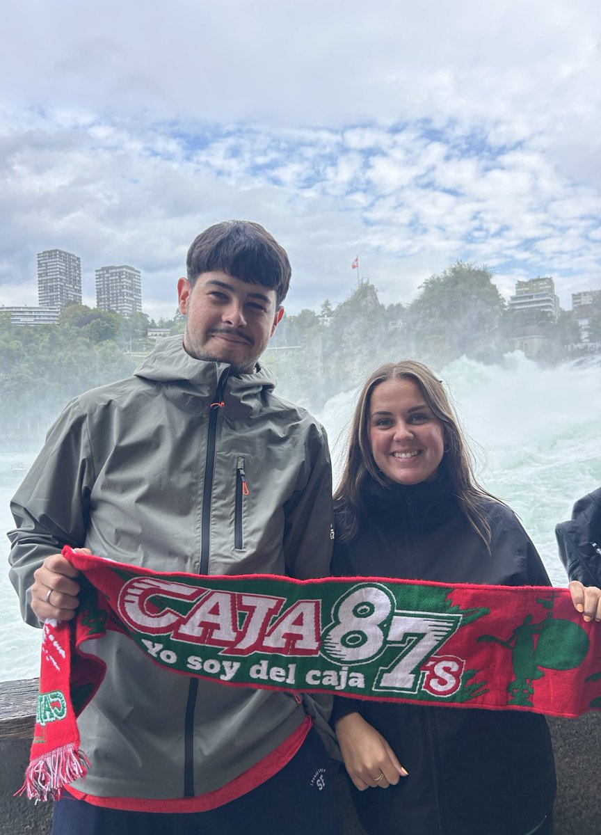 Álvaro Cruz 🗞️ (@alvaroocruzzz_) on Twitter photo 📱 No nos hemos podido resistir a participar en el #VeranoCajista de <a href="/caja87basket/">Insolac Caja 87 Basket</a>.
🏞️ Un saludo a todos desde las Cataratas del Rin, de las más grandes de Europa. 📱 No nos hemos podido resistir a participar en el #VeranoCajista de <a href="/caja87basket/">Insolac Caja 87 Basket</a>.
🏞️ Un saludo a todos desde las Cataratas del Rin, de las más grandes de Europa.