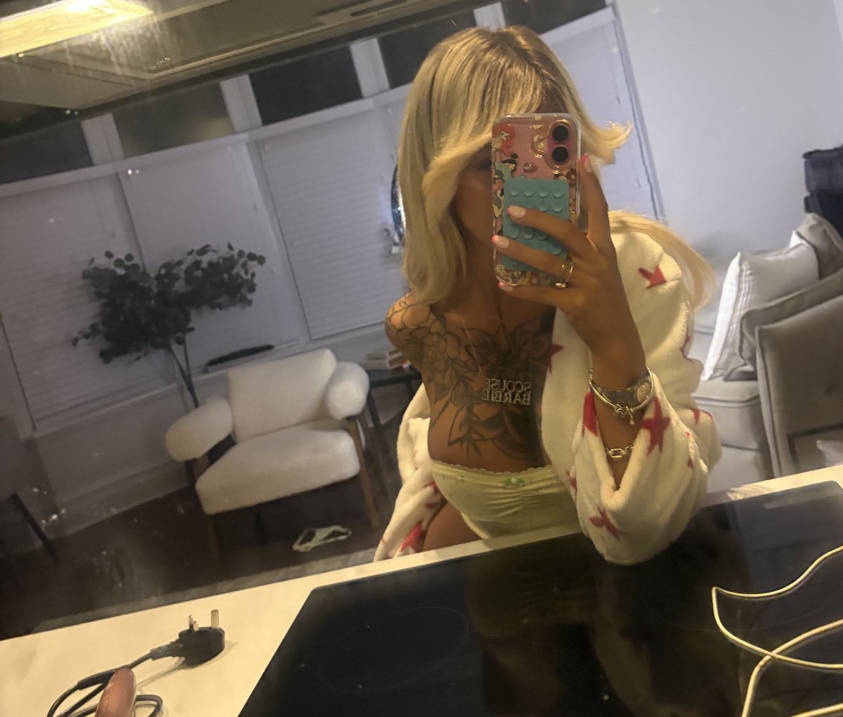 bbydollydelight's tweet photo. What did I drop🥵 https://t.co/E8zeqZEMi3