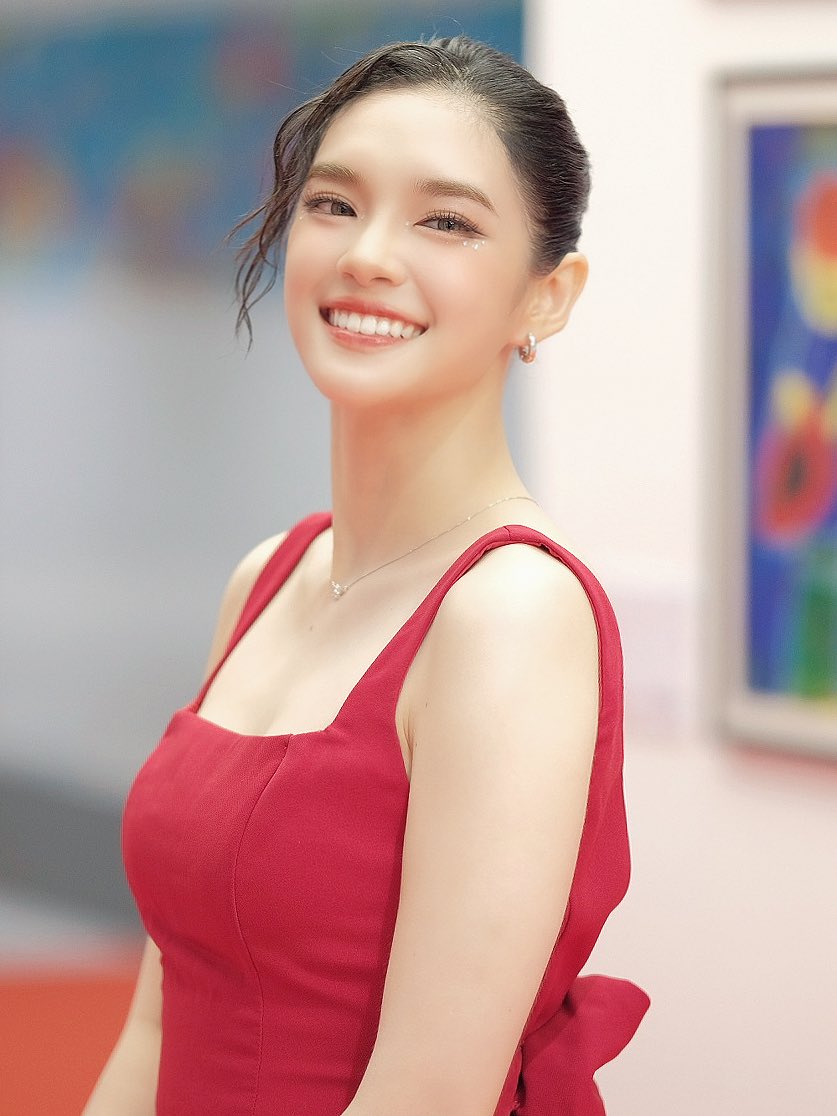 🐱 
#CherprangAreekul