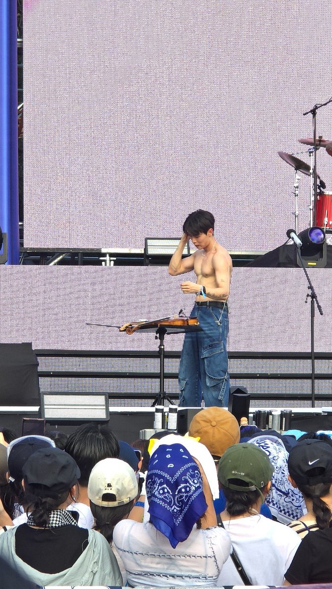 루시 연례행사 > 신예찬 상탈
20240823                      20250823