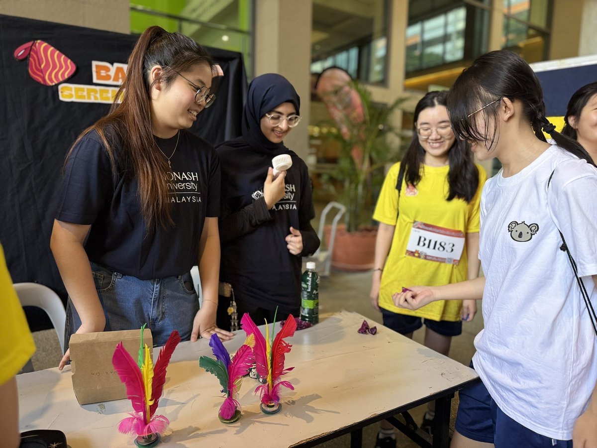 MonashMalaysia's tweet image. What a day to remember at the #MonashCharityRun25! 🇲🇾✨ Thank you to everyone who showed up, ran, danced, and celebrated with us. Highlights coming your way soon, stay tuned! 🏃🏻‍➡️🏃🏻‍♀️‍➡️

#Merdeka2025 #CharityRun