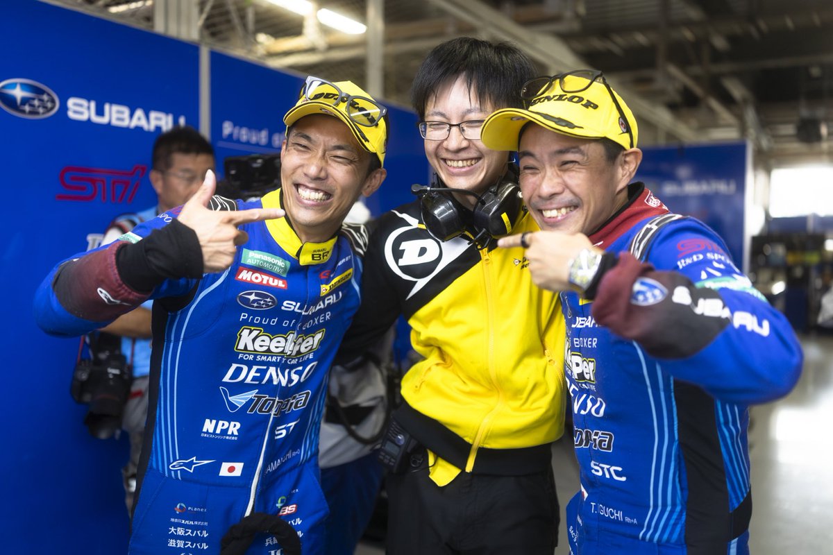 約2年ぶりのポールポジション‼️久しぶりに戻ってこれました☺️

チームが考えたセッティング変更の判断も凄かったし、Q2山内選手のアタックもギリギリの素晴らしいアタックでした👏

明日は、沢山のファンの皆さんの前でポールポジションから良いレースをしたいです‼️頑張ります。