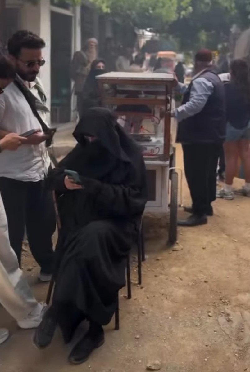OMG 😲 ayçaya bakınnn çabuk nazlı karakterini aşırı merak ediyorummm