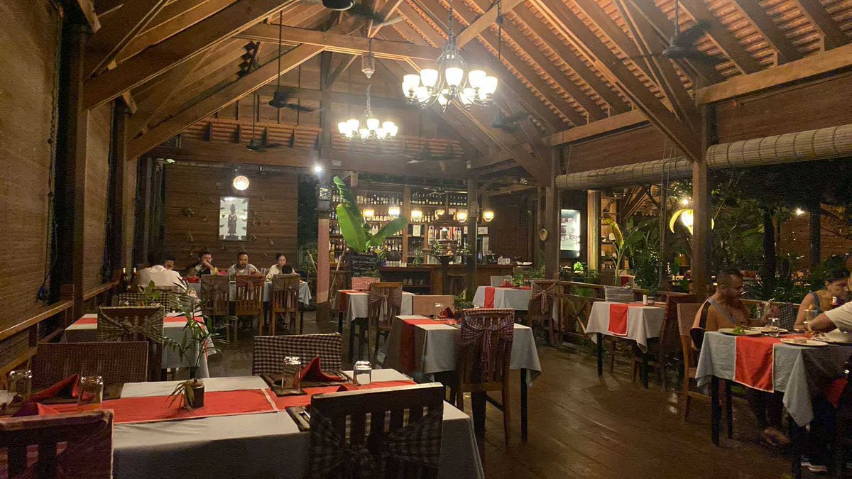 changkranK's tweet photo. Changkran Khmer Restaurant Siem Reap
Khmer fine dining in Cambodia
Best Cambodian restaurant near Angkor Wat
Authentic Khmer cuisine in Siem Reap
Romantic dinner in Siem Reap
Top restaurants in Siem Reap Cambodia
Traditional wooden house restaurant
Cambodian cultural dining. https://t.co/GKCHKnVzuR