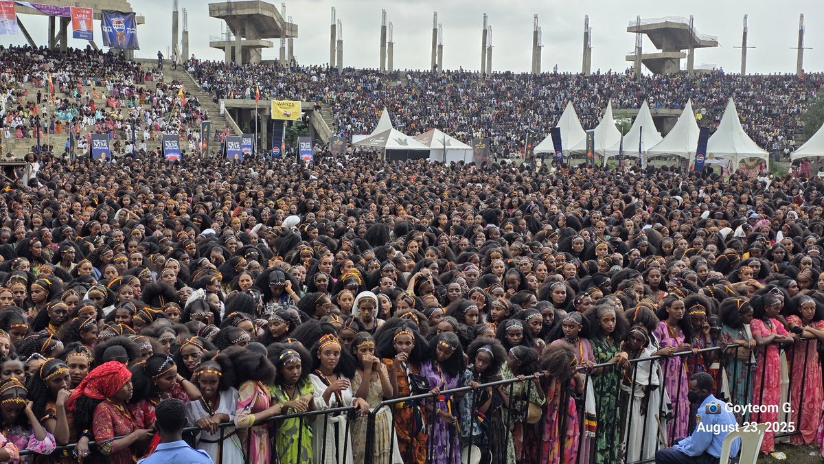 Goyteom37's tweet photo. Today is the second day of #Ashenda in #Tigrai. Happy Ashenda festivity 👏👏
#ኣሸንዳ2017 #ኣሸንዳኣብትግራይ
#TigraiGirlsShine
#AshendaTigray2025 #Ashenda2025
#Ashenda4Peace
#Ashenda4Unity
#Ashenda4Hope
#Ashenda4UNESCO https://t.co/6RIr85PYBM