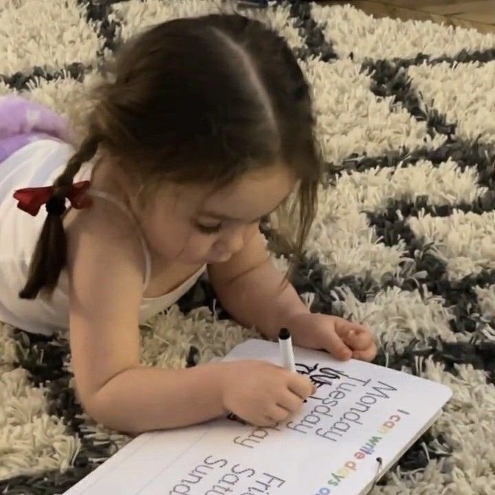 𝑲𝒊𝒅𝒔ᡣ𐭩 (@twilingy) on Twitter photo 