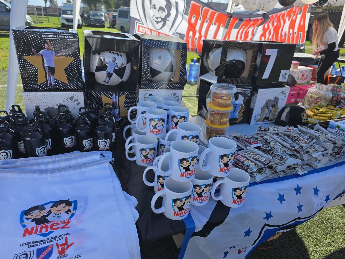 RutaDelHinchaCC's tweet image. Ya estamos en  la ruca!!!
Pasen niños!!
Pasen  niñas!!!
Todo gratis!!