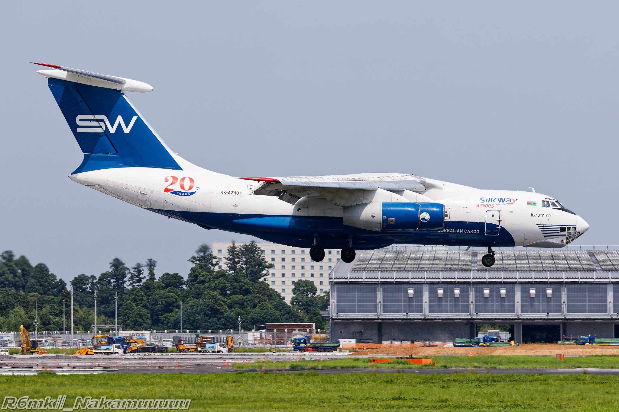 ロシア輸送機　IL-76  ATLANT-SOYUZ とSilkway 2機 ロシア輸送機 IL-76 ATLANT-SOYUZ とSilkway 2機 ロシア輸送機