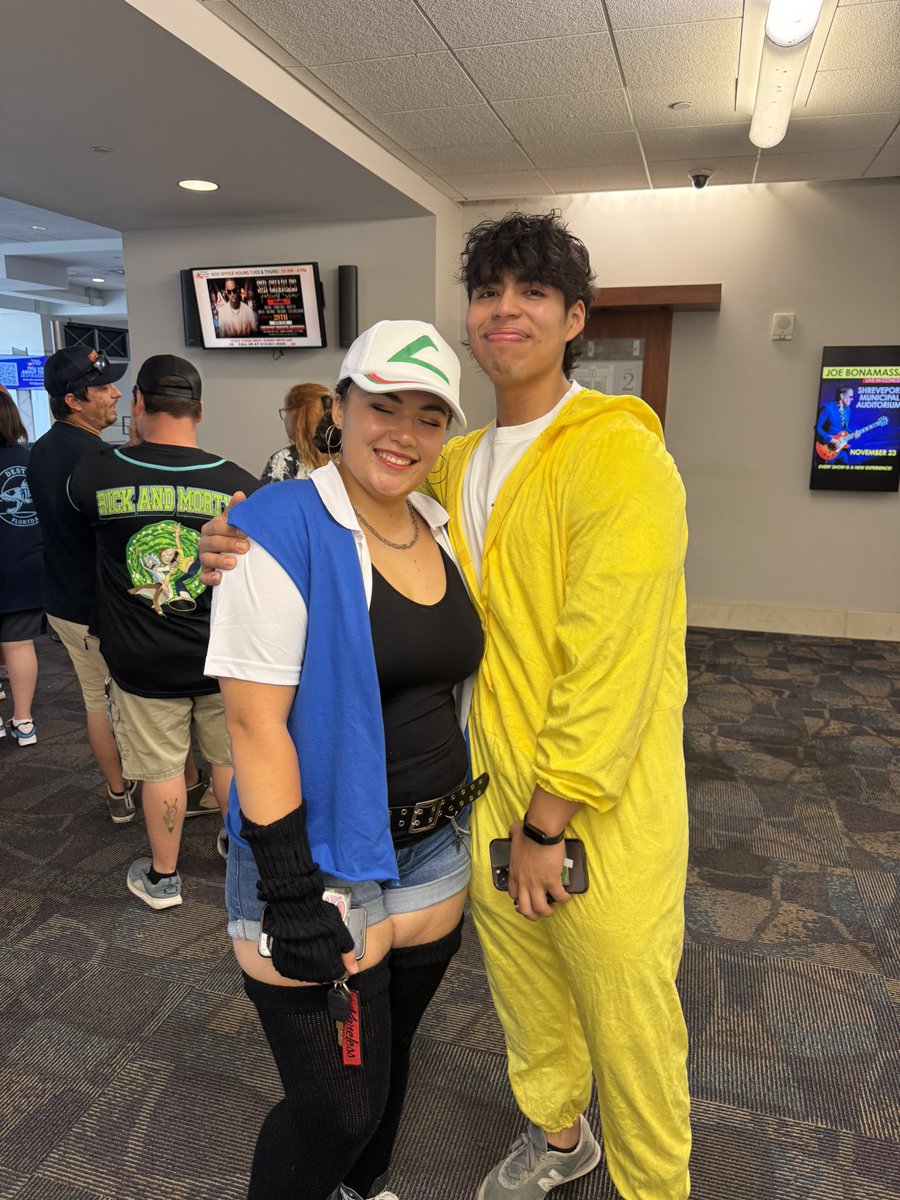 JoesAtmosfere's tweet image. #GeekdCon #Shreveport