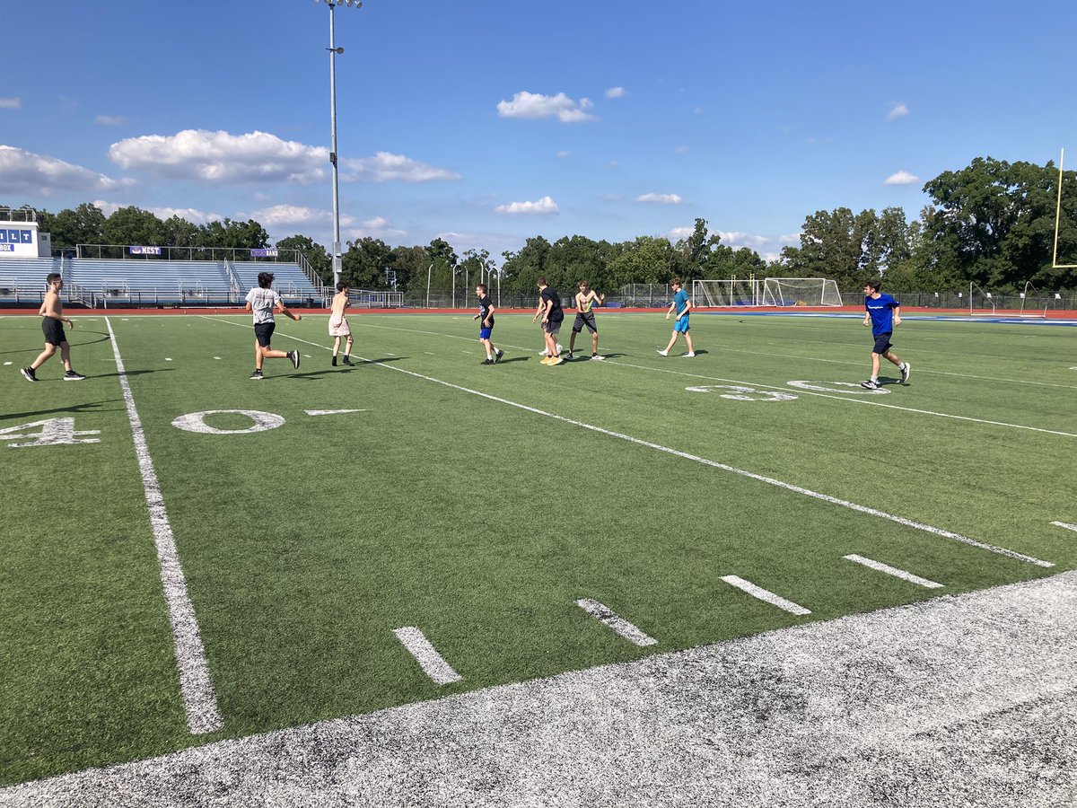 Hillsboro Boys XC (@hillsboroxc) on Twitter photo 2nd week of cross country ✅
Team Bonding ✅
Giving back to the community ✅
Shout out those who came and helped support Miles for Hoops today at Jeffco. Great day to be a Hawk! <a href="/HHS_Athletics/">HHS Athletics</a> <a href="/JeffcoHoops/">Jeffco Basketball</a> 2nd week of cross country ✅
Team Bonding ✅
Giving back to the community ✅
Shout out those who came and helped support Miles for Hoops today at Jeffco. Great day to be a Hawk! <a href="/HHS_Athletics/">HHS Athletics</a> <a href="/JeffcoHoops/">Jeffco Basketball</a>