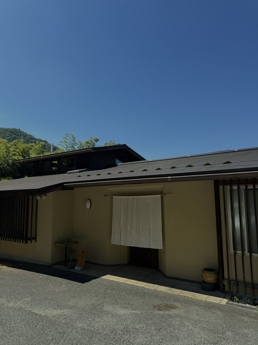 b_psott's tweet photo. yamanashi 🗻🗻🗻
#日常垢 https://t.co/38VFLIGPWE