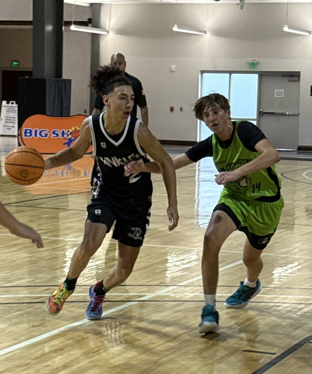 NorfolkKnights's tweet image. Knights Basketball Academy 6’3 2028 guard Shawn Turner (Cave Spring HS, VA) is super shifty and quick.  Elusive!  One of the top 2028 prospects in Virginia!  We featured the slippery and shifty playmaker in July, check it out:  #BigShots #RockHillFinale @BigShotsToday…