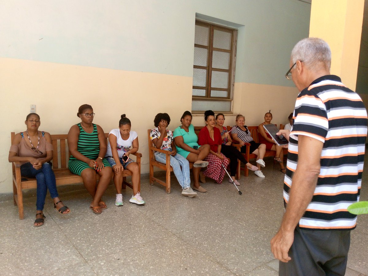 🇨🇺 Con el coraje de Mariana, Celia y Vilma las mujeres del Tribunal Provincial Popular de #Guantánamo, ratificaron el compromiso de continuar impartiendo justicia efectiva y transparente en el #65FMC.

💐‼️Mujeres del Sistema de Tribunales, Guantanameras, Cubanas,FELICIDADES‼️