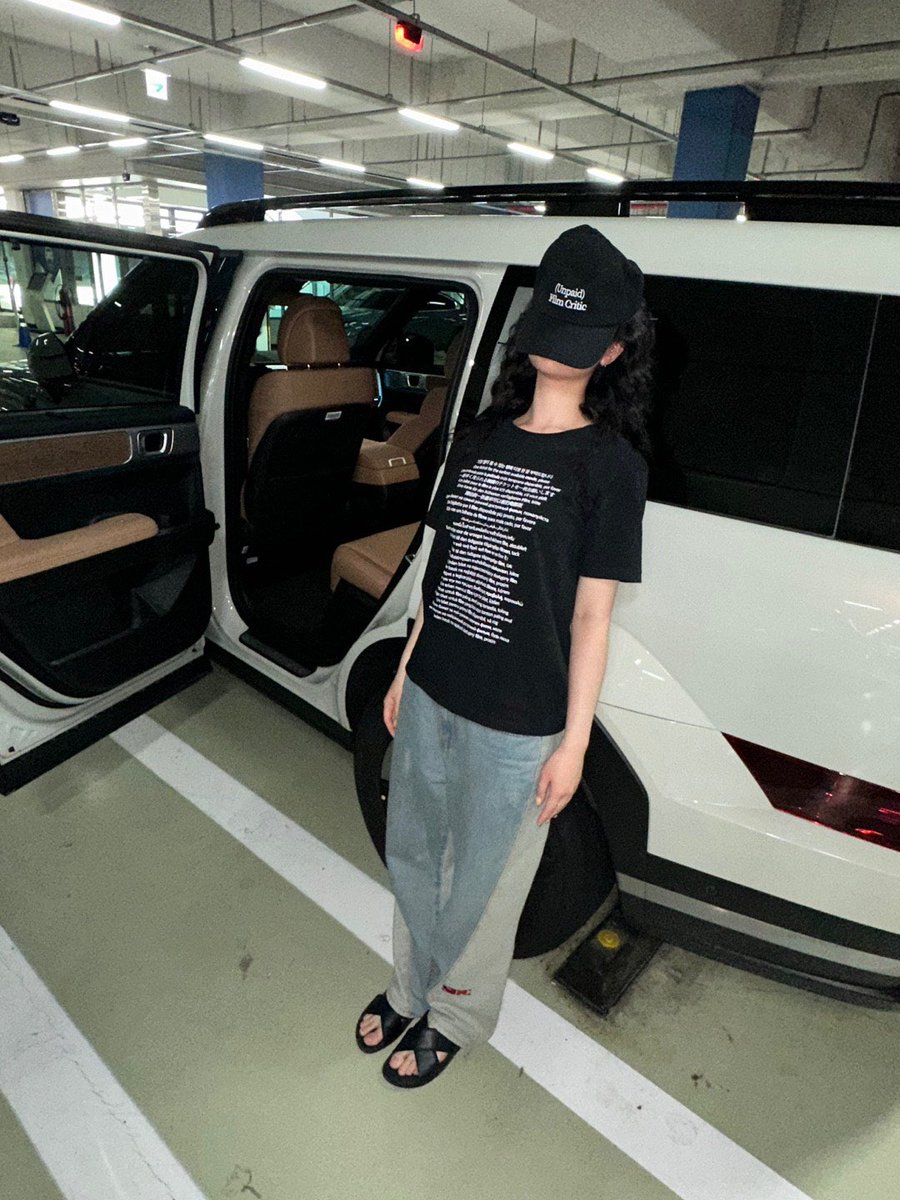 씨네웨이 굿즈샵 Season 3 
D-1
2025. 08. 25 (Mon) 07:00