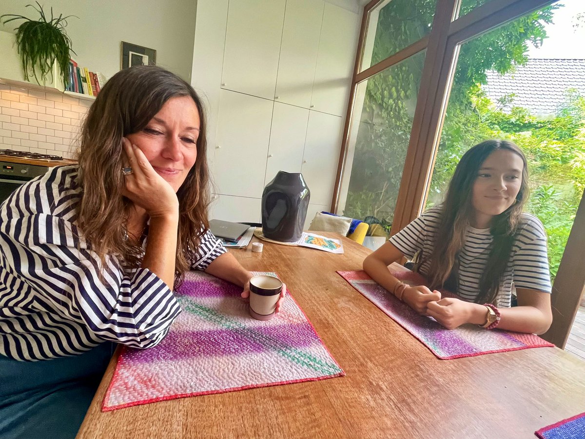 joukesp's tweet image. Good morning, Laura &amp;amp; friends.
5pm by now. 69°F, cloudy, sunny.
Picked up a few things at #2Daughter in Antwerp. #4Granddaughter had designed birthday card for her new nephew Luka!
What a talent!
#1Granddaughter joined us there &amp;amp; we took her out for lunch.
1/2