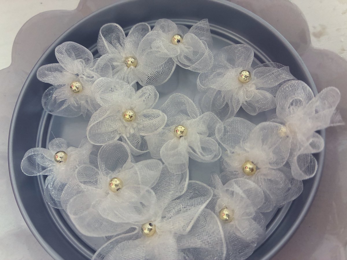 お花作り足し！
3着目も可愛くする٩(๑´3｀๑)۶