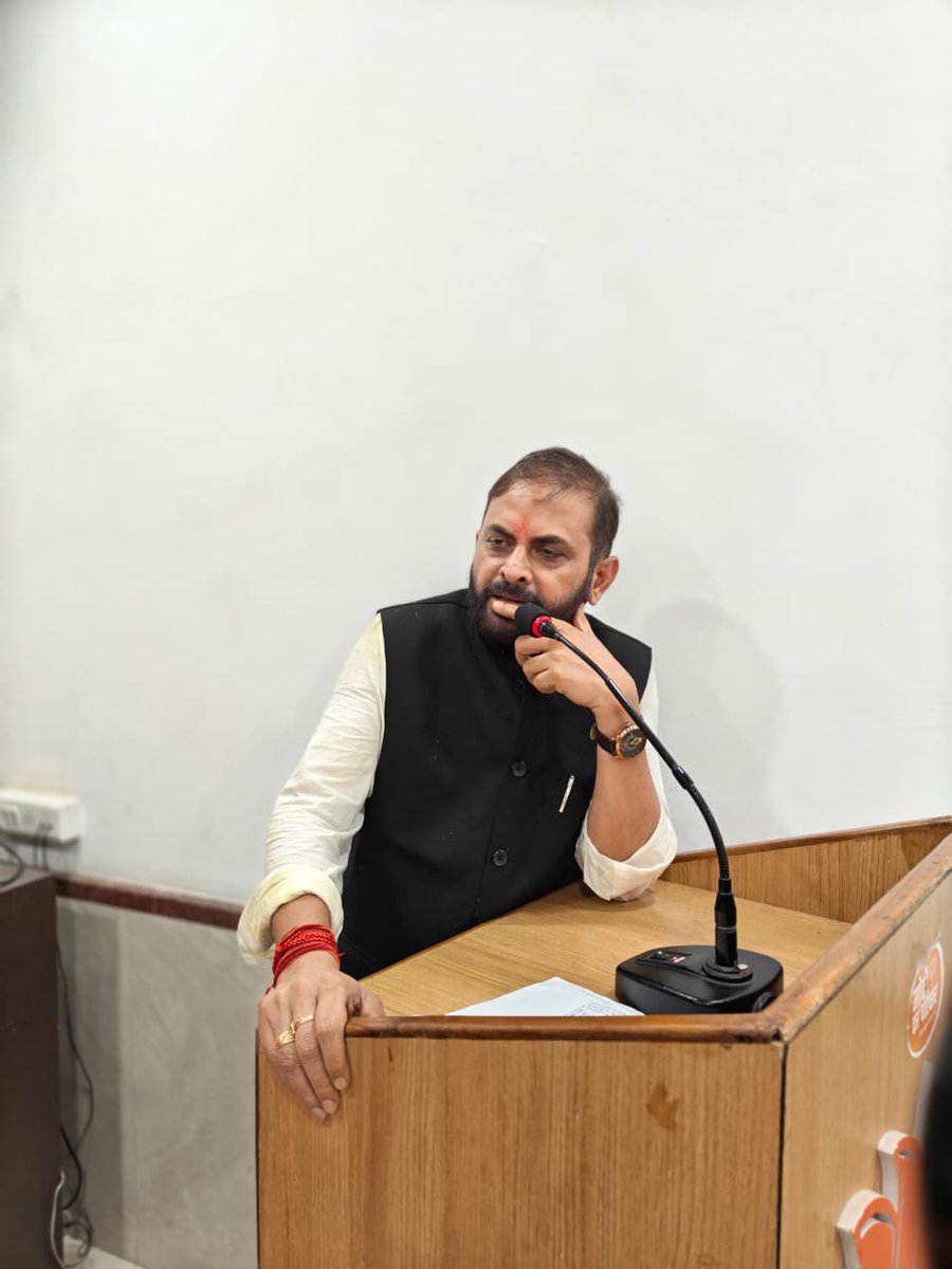 akhileshsonibjp tweet picture