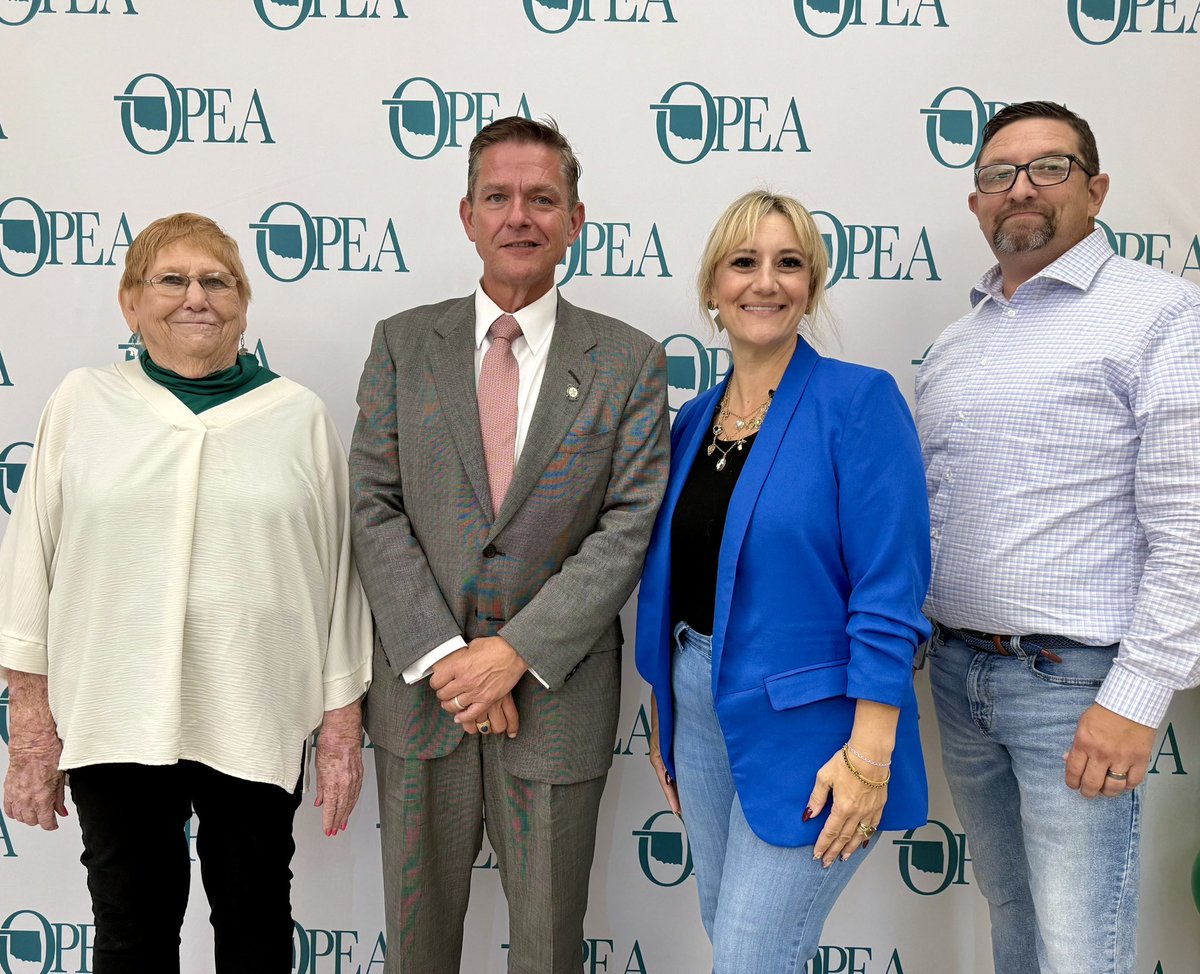 Mark Mann tweet media