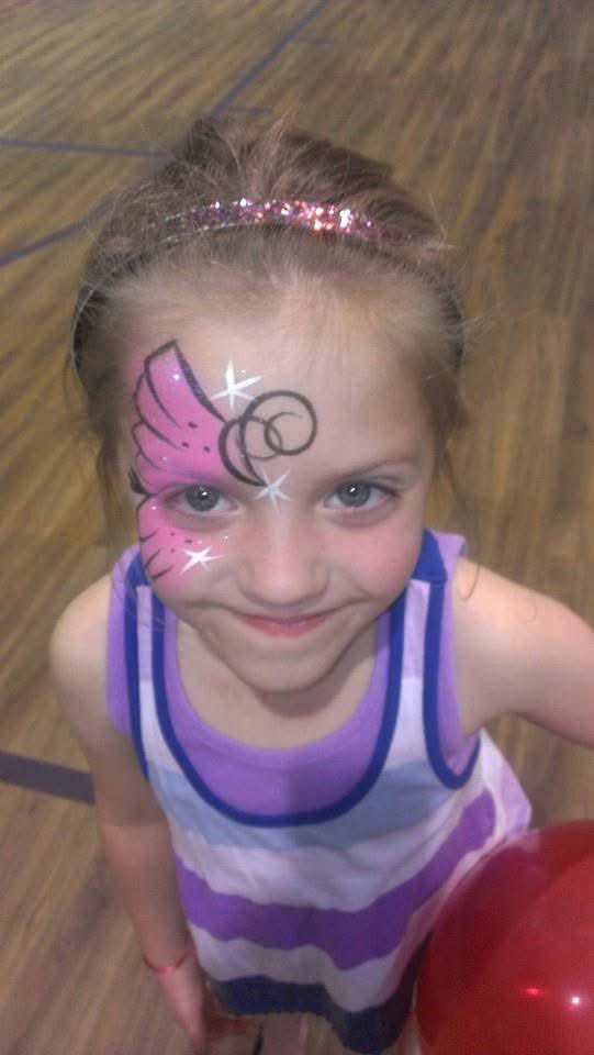 B_W_Volleyball's tweet photo. HAPPY 16th BIRTHDAY to this little cutie!! We hope you have the best day 🥳 @zoezbylut23 

#bewarebellevue 🚗💨 https://t.co/NE6pSudYq6