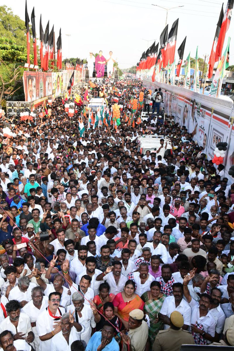 Edappadi K Palaniswami-SayYEStoWomenSafety&AIADMK (@epstamilnadu) on Twitter photo #திருவெறும்பூர் தொகுதி 2026 சட்டமன்றத் தேர்தலில் <a href="/AIADMKOfficial/">AIADMK - -SayYesToWomenSafety&AIADMK</a>-வின் இரும்புக்கோட்டையாக திகழப்போவதை, எழுச்சியுடன் கூடிய மக்களின் வரவேற்பே பறைசாற்றியது!
தமிழகத்தை சீரழித்த திமுக ஆட்சியை முறியடித்து, மக்கள் நலனும் முன்னேற்றமும் மலர்ந்த <a href="/AIADMKOfficial/">AIADMK - -SayYesToWomenSafety&AIADMK</a> நல்லாட்சியை மீண்டும் நிறுவ #திருவெறும்பூர் தொகுதி 2026 சட்டமன்றத் தேர்தலில் <a href="/AIADMKOfficial/">AIADMK - -SayYesToWomenSafety&AIADMK</a>-வின் இரும்புக்கோட்டையாக திகழப்போவதை, எழுச்சியுடன் கூடிய மக்களின் வரவேற்பே பறைசாற்றியது!
தமிழகத்தை சீரழித்த திமுக ஆட்சியை முறியடித்து, மக்கள் நலனும் முன்னேற்றமும் மலர்ந்த <a href="/AIADMKOfficial/">AIADMK - -SayYesToWomenSafety&AIADMK</a> நல்லாட்சியை மீண்டும் நிறுவ