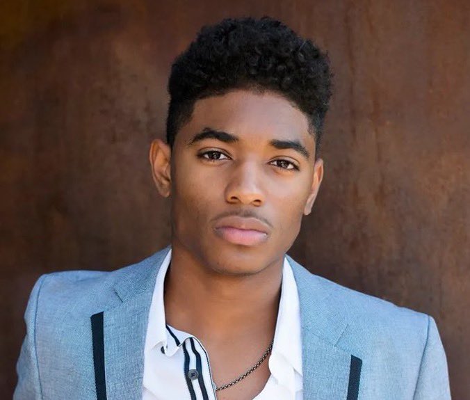 cosmic_marvel's tweet image. Nadji Jeter is open to playing Miles Morales in ‘AVENGERS: SECRET WARS’

“That would be sick.”

(via @Austin_Medzz)