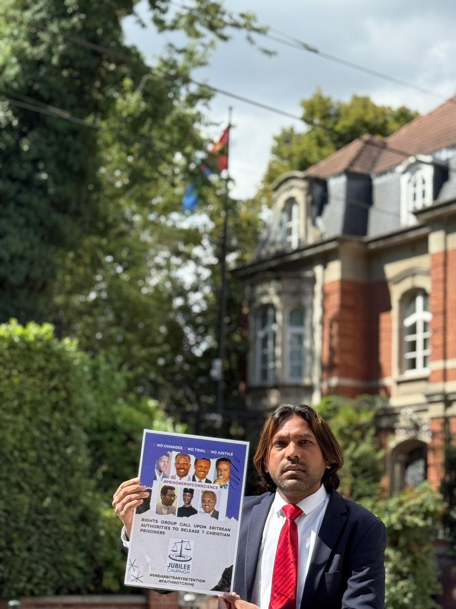 JosephjansenVFJ's tweet image. Eritrean #embassies in Belgium @EritreaEU Sweden @swedenineritrea the UK @ERUK1991 &amp;amp; Washington, D.C. 
@EmbassyEritrea REFUSED petitions calling for the release of  7 Christian leaders imprisoned 20+ years without charge. 

Eritrea’s refusal despite global protests shows clear…