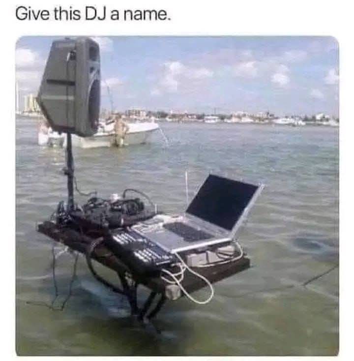 BarneySimon's tweet photo. And go! #DJname https://t.co/EJ8jKrBgFM