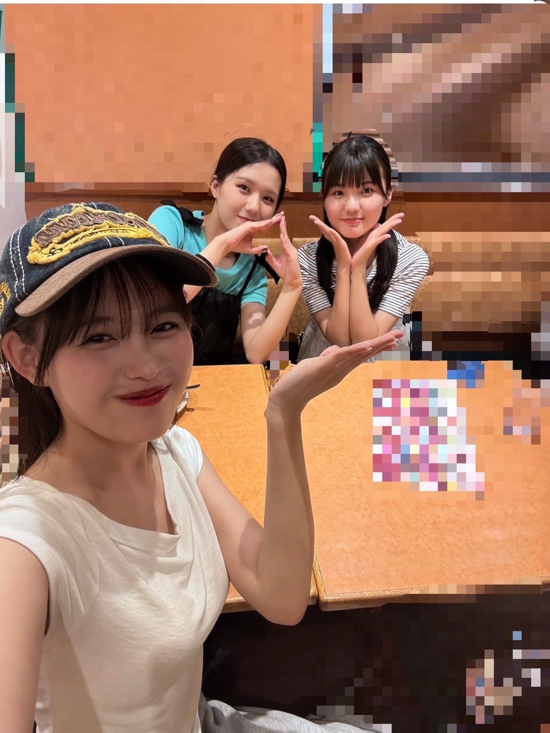 アンジュルム クリスマスイベント2023トレーナー maxresdefault.jpg