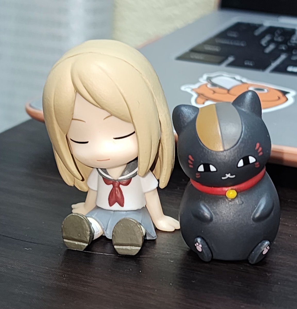 (*＞∇＜)ﾉ