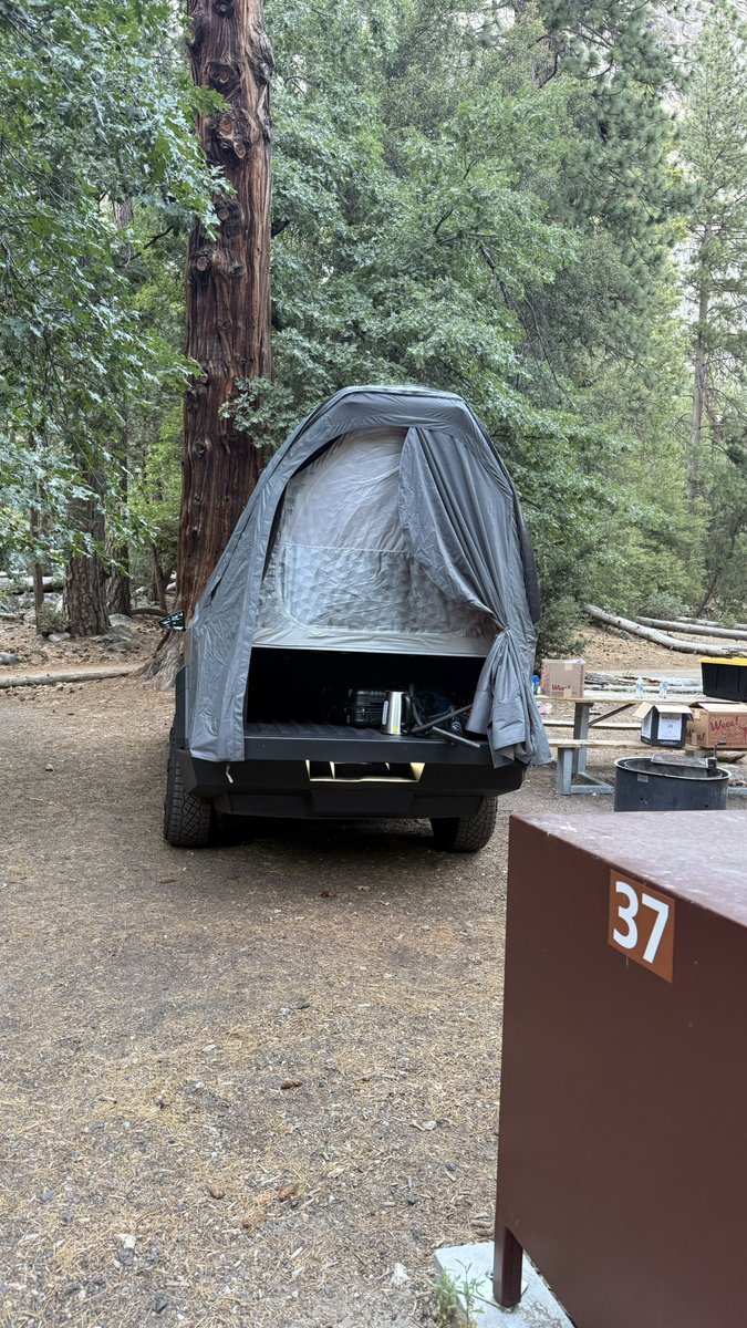 Anuj K. Sharma (@aksharma_118) on Twitter photo I have seen a better tent idea using <a href="/Tesla/">Tesla</a> <a href="/cybertruck/">Cybertruck</a> while visiting <a href="/YosemiteNPS/">Yosemite National Park</a> <a href="/california/">California</a> I have seen a better tent idea using <a href="/Tesla/">Tesla</a> <a href="/cybertruck/">Cybertruck</a> while visiting <a href="/YosemiteNPS/">Yosemite National Park</a> <a href="/california/">California</a>